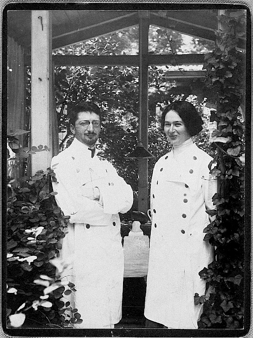 Döblin avec son épouse Erna à Sarreguemines à l’époque où il était médecin