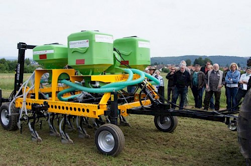 Vorführung der Saatmaschine WecoDyn